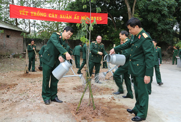 Học viện Quân y tổ chức Tết trồng cây Xuân 2015